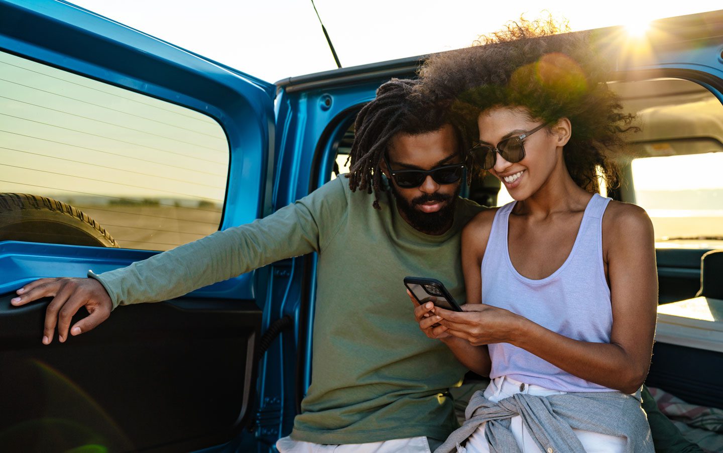 How do car insurance apps work?