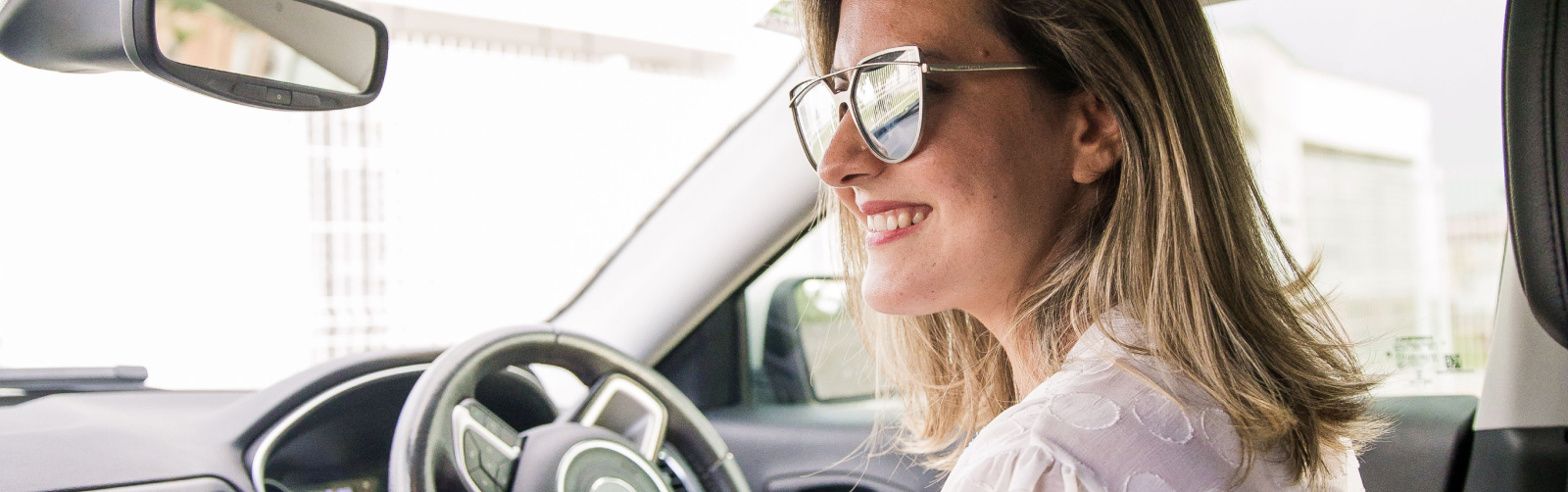 How to use temporary car insurance to sell a car